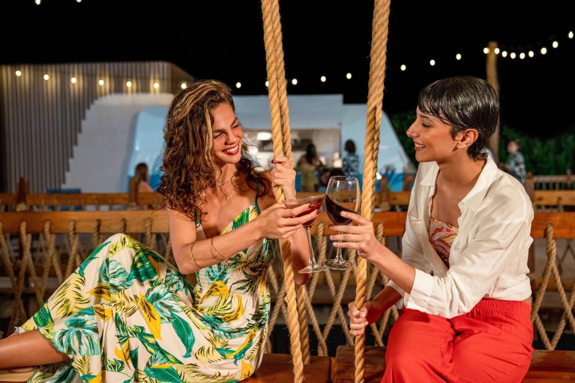 Hyatt Vivid Grand Island Cancun (Adults Only) ภายนอก รูปภาพ